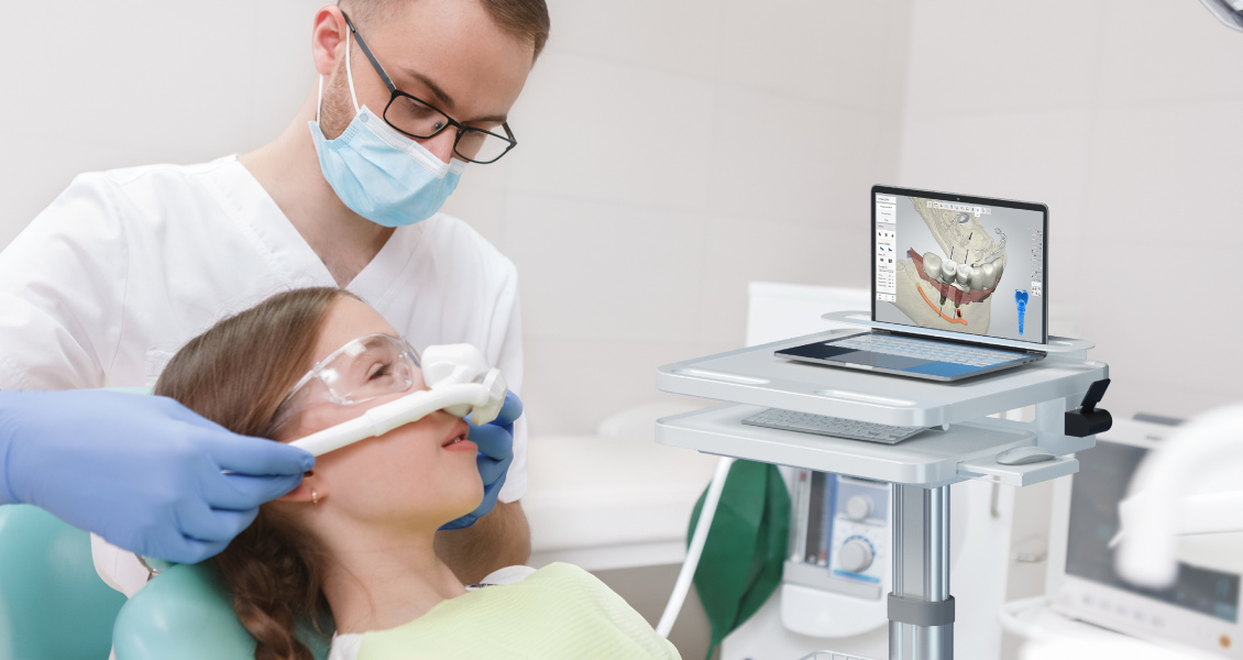 Medical Laptop Trolley Application